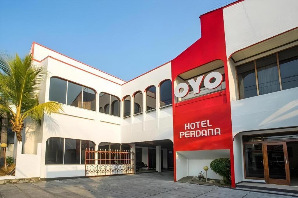 מלון יוגיאקרטה Super Oyo 1046 Omah Pathok מראה חיצוני תמונה