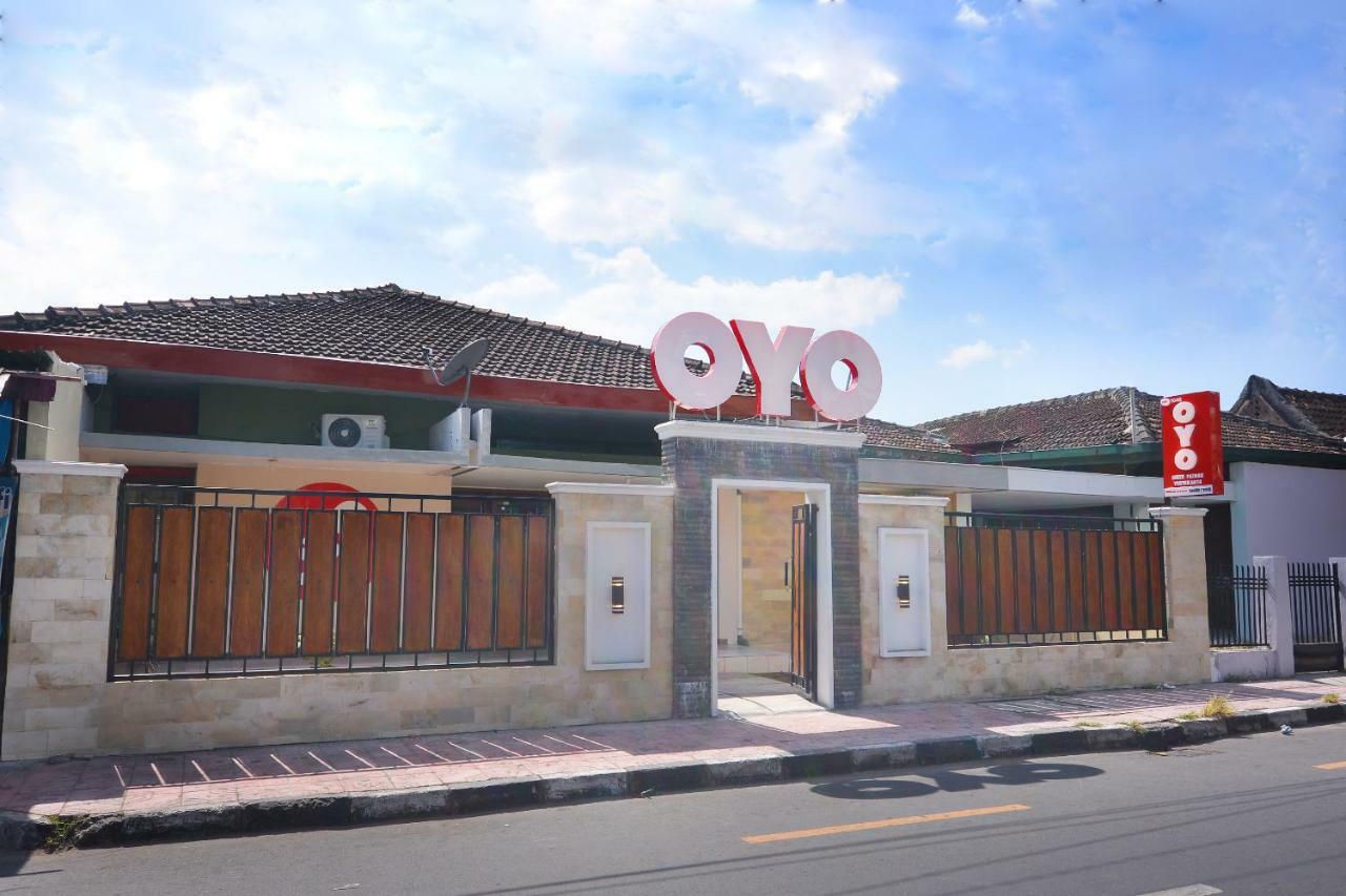 מלון יוגיאקרטה Super Oyo 1046 Omah Pathok מראה חיצוני תמונה